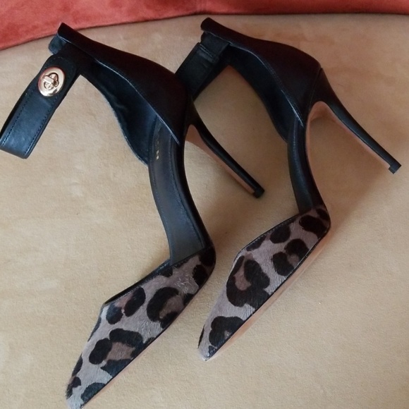 Shoes - Picture 6 of 8